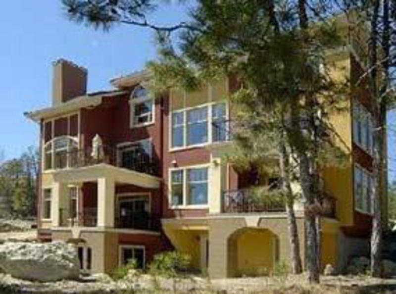 Bellasera Tuscan Villas Kelowna Esterno foto